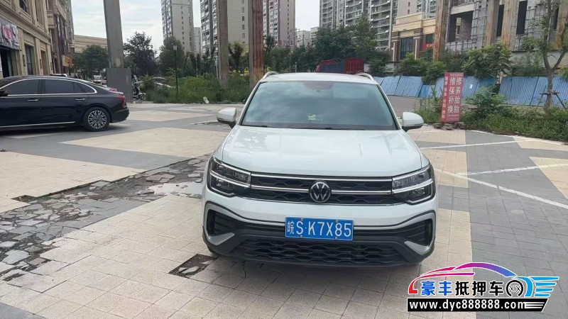 抵押车出售24年大众途岳轿车