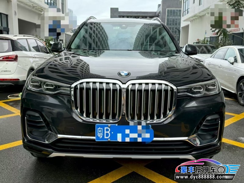 21年宝马X7轿车抵押车出售