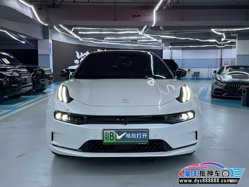 抵押车出售24年极氪001轿车