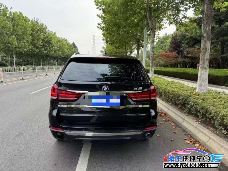 18年宝马X5轿车抵押车出售