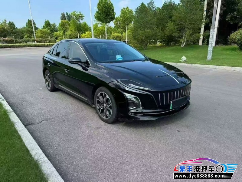 24年红旗EQM5轿车抵押车出售