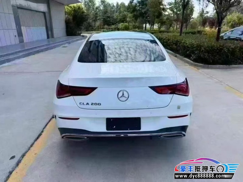 21年奔驰CLA轿车抵押车出售