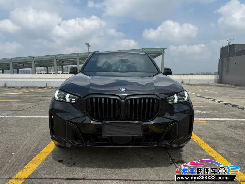 抵押车出售26年宝马X5轿车
