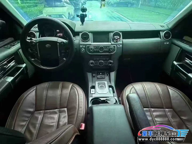 16年路虎发现4轿车抵押车出售
