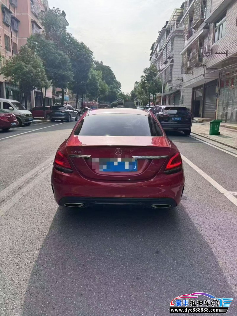 20年奔驰C轿车抵押车出售