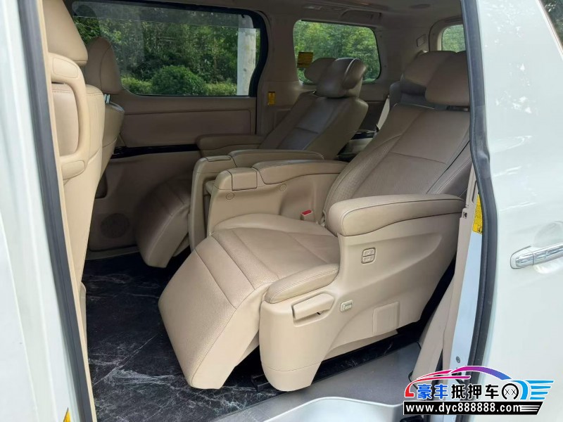 14年丰田埃尔法MPV抵押车出售