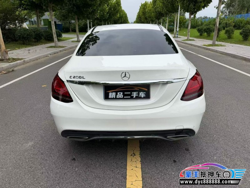 20年奔驰C轿车抵押车出售