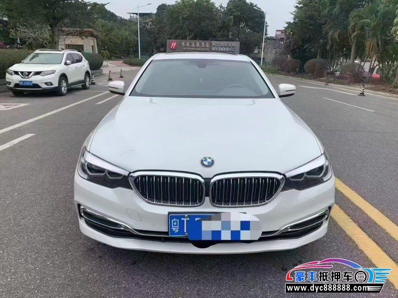 18年宝马5系轿车抵押车出售