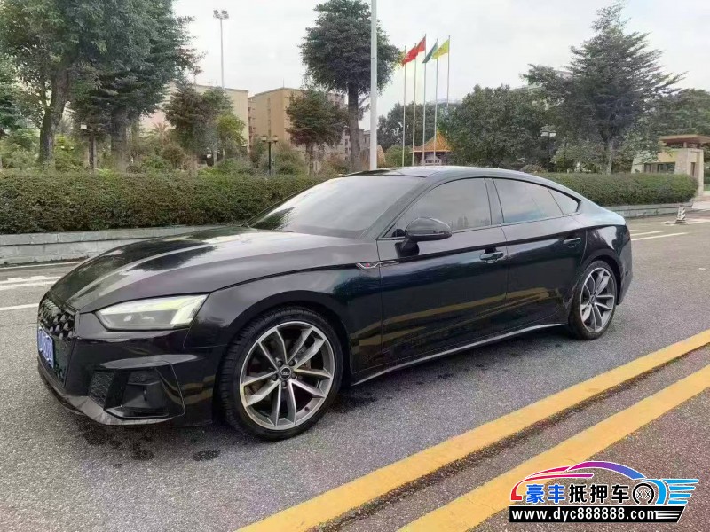 21年奥迪A5轿车抵押车出售