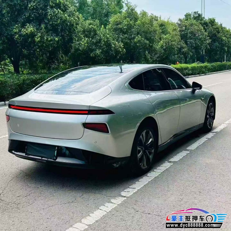 22年小鹏P7轿车抵押车出售