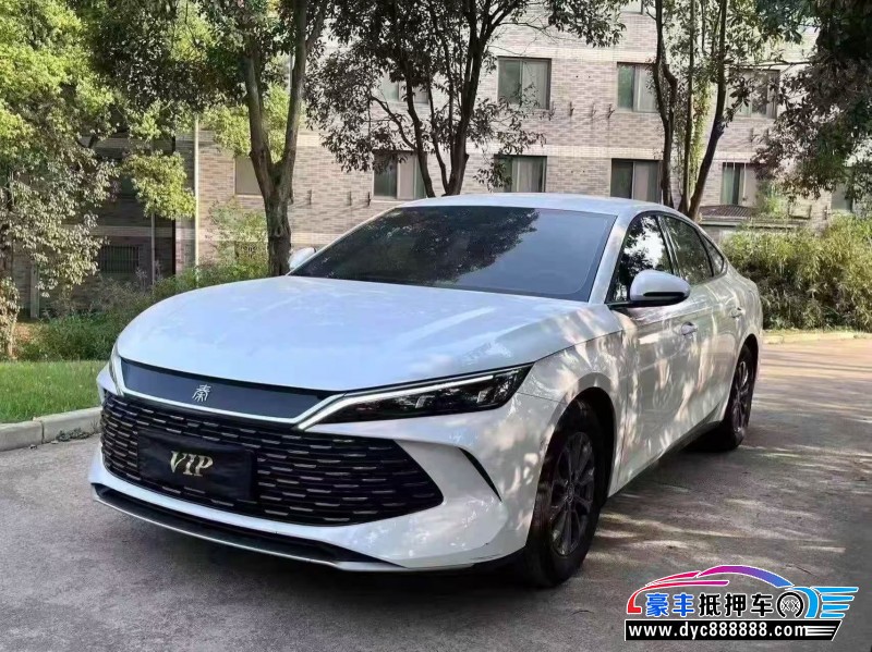 24年比亚迪秦轿车抵押车出售