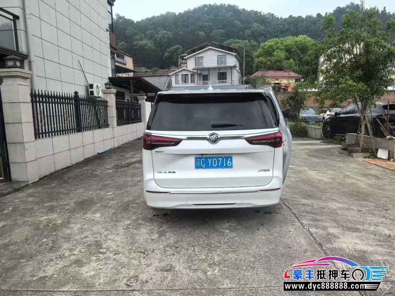 21年别克GL8MPV抵押车出售