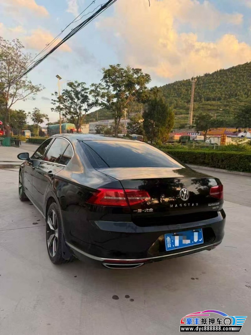 19年大众迈腾轿车抵押车出售