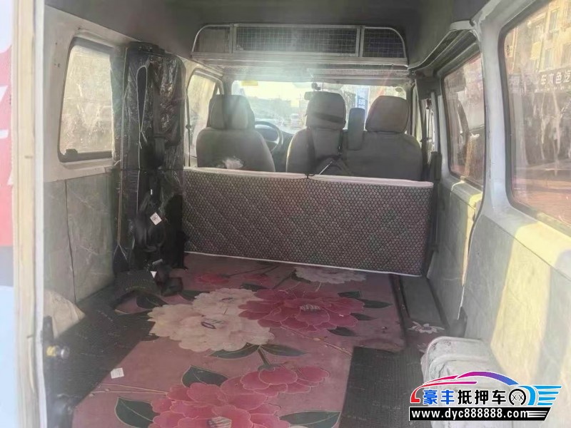 16年福特全顺轿车抵押车出售
