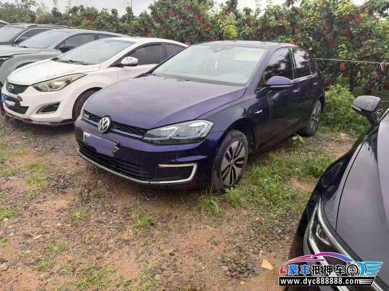 20年大众高尔夫轿车抵押车出售