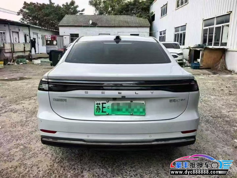 26年吉利银河轿车抵押车出售