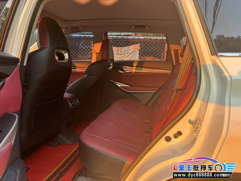 21年长安CS75轿车抵押车出售