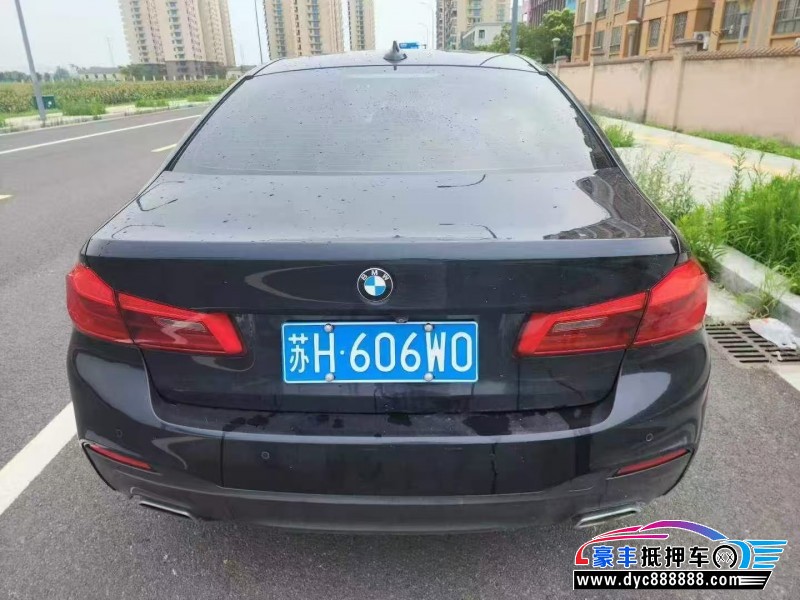 17年宝马5系轿车抵押车出售
