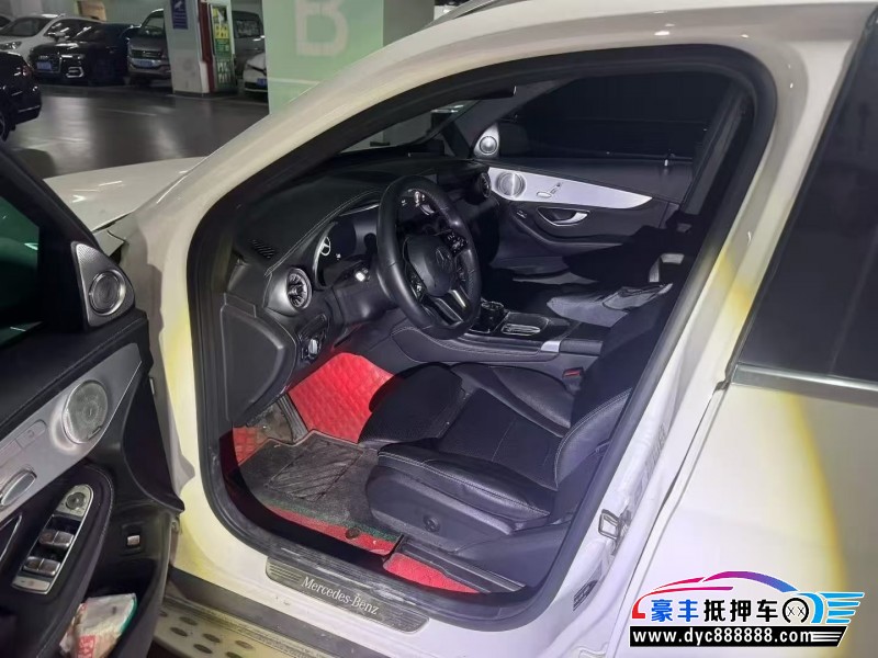 20年奔驰GLC轿车抵押车出售