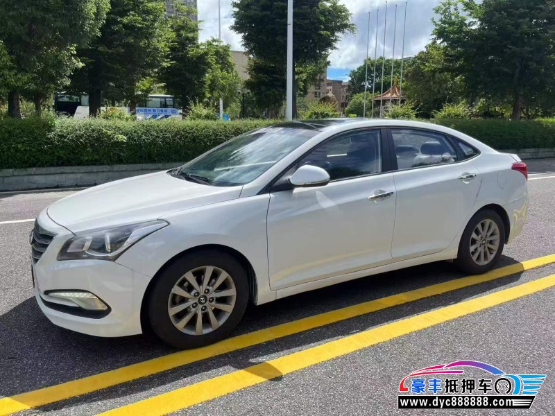 15年现代名图轿车抵押车出售