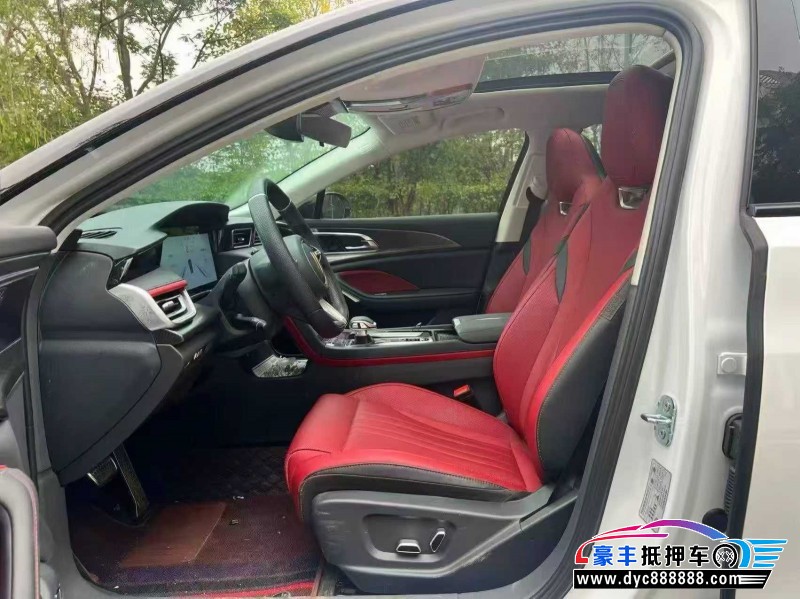 25年红旗H6轿车抵押车出售