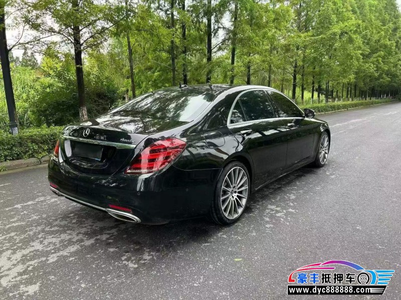 19年奔驰S轿车抵押车出售