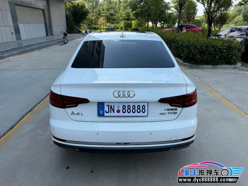 20年奥迪A4L轿车抵押车出售