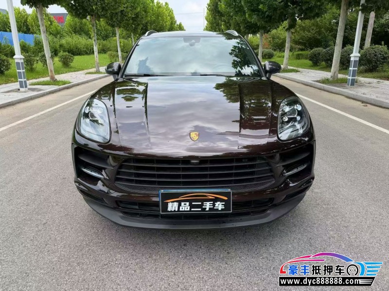 抵押车出售22年保时捷Macan迈凯轿车