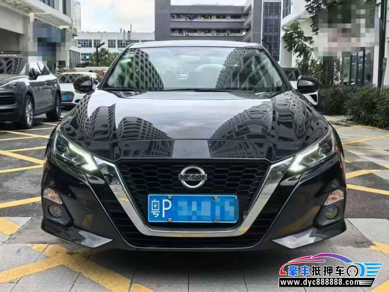 抵押车出售21年日产天籁轿车