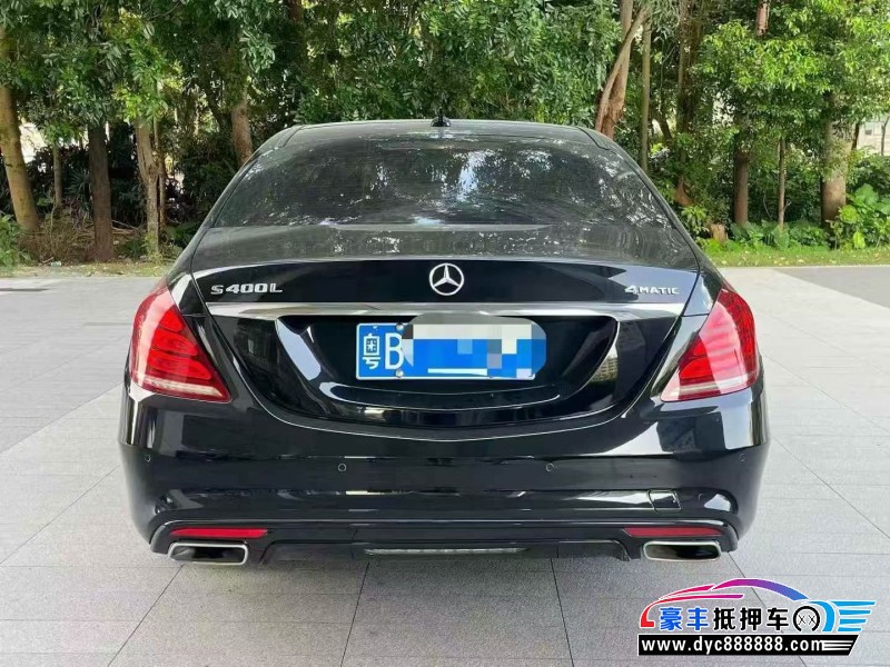17年奔驰S轿车抵押车出售