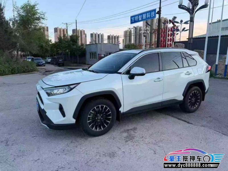 20年丰田RAV4轿车抵押车出售