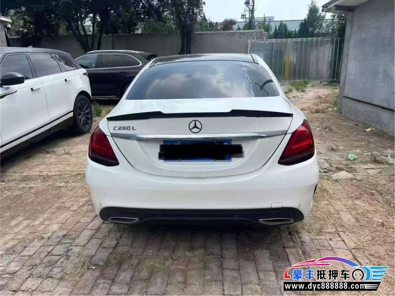 22年奔驰C轿车抵押车出售