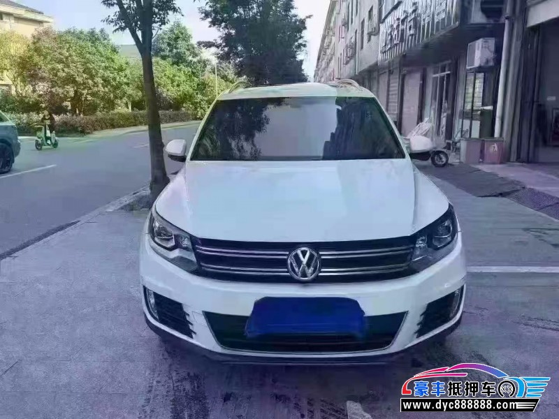 抵押车出售16年大众途观轿车