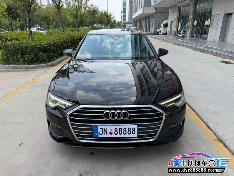 抵押车出售22年奥迪A6L轿车