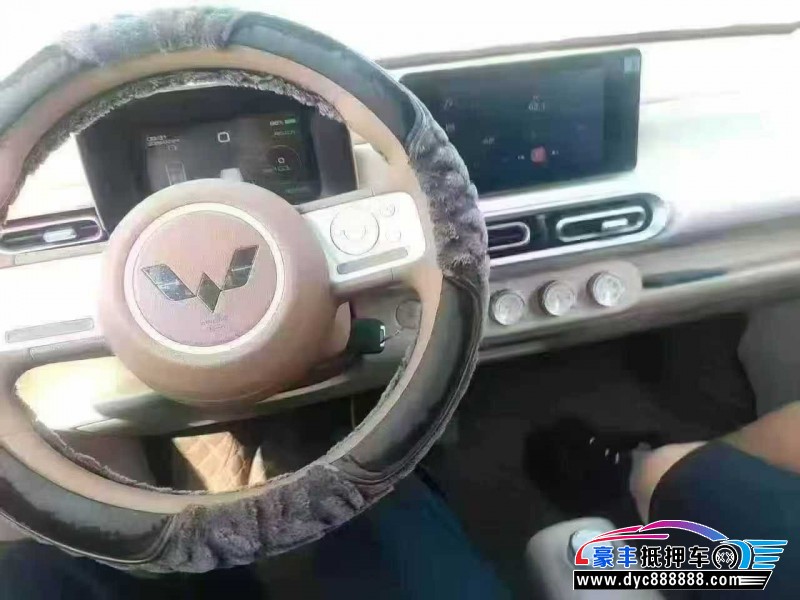 23年五菱汽车迷你轿车抵押车出售