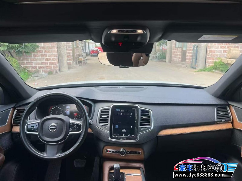 21年沃尔沃XC90轿车抵押车出售