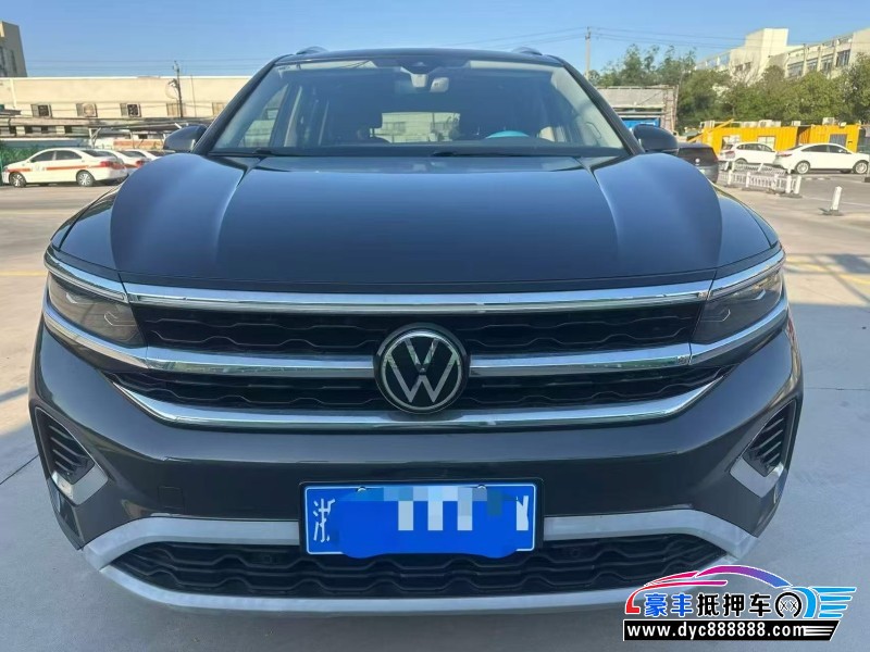 抵押车出售22年大众揽镜轿车