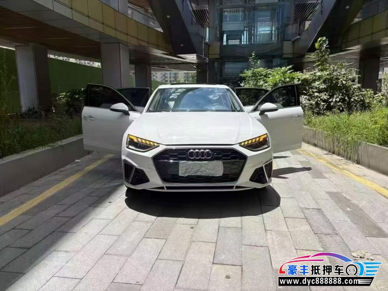 21年奥迪A4L轿车抵押车出售