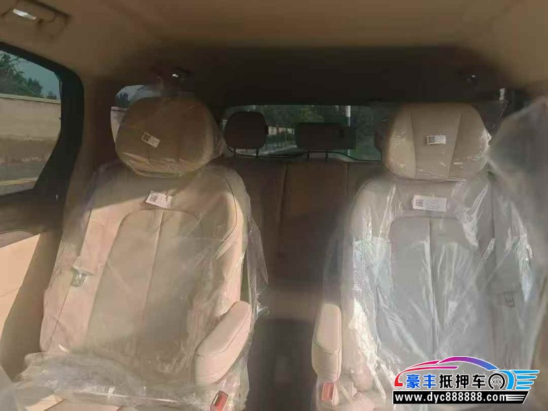 26年别克GL8轿车抵押车出售