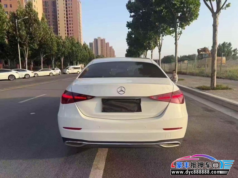 22年奔驰C轿车抵押车出售