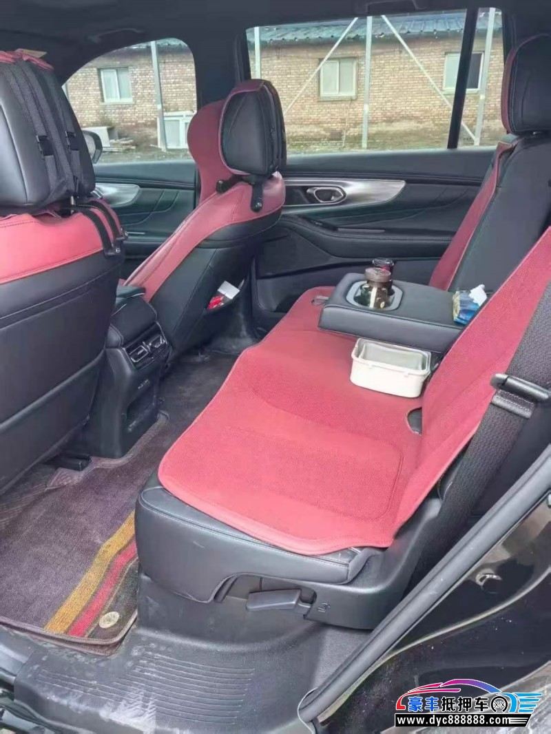 25年传祺GS8轿车抵押车出售
