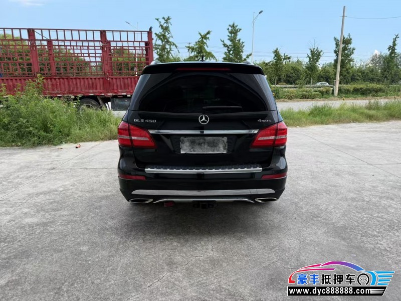 19年奔驰GLCSUV抵押车出售