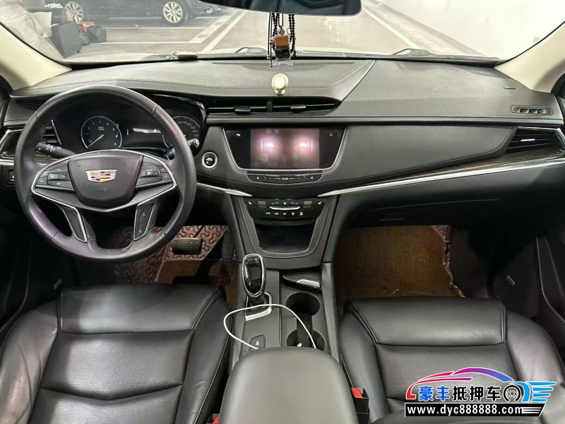 18年凯迪拉克XT5轿车抵押车出售