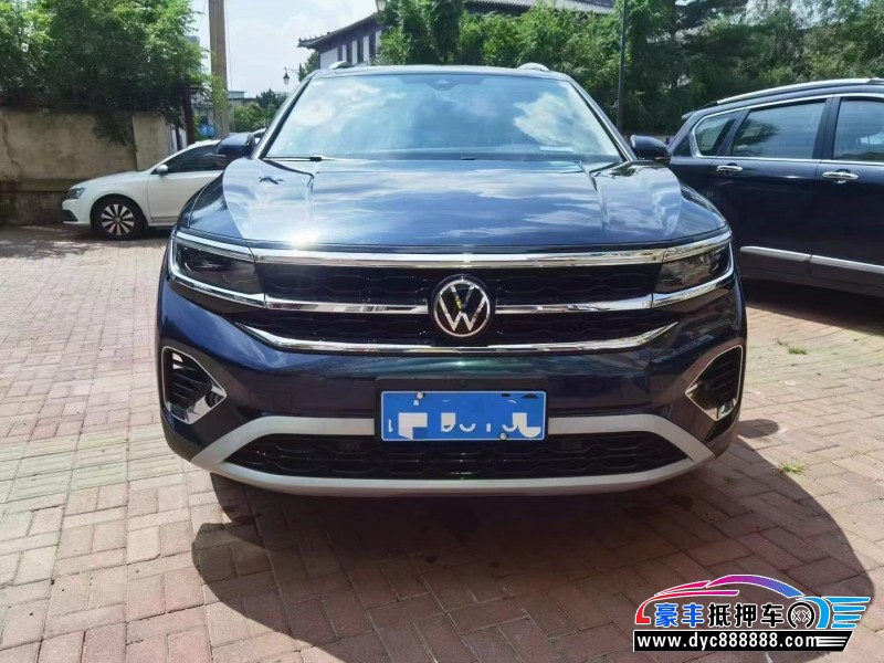 抵押车出售22年大众揽镜轿车