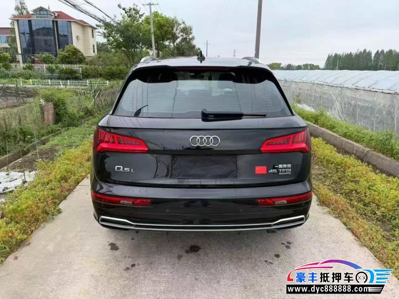 20年奥迪Q5轿车抵押车出售