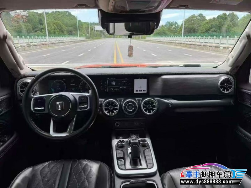 22年WEY坦克300轿车抵押车出售