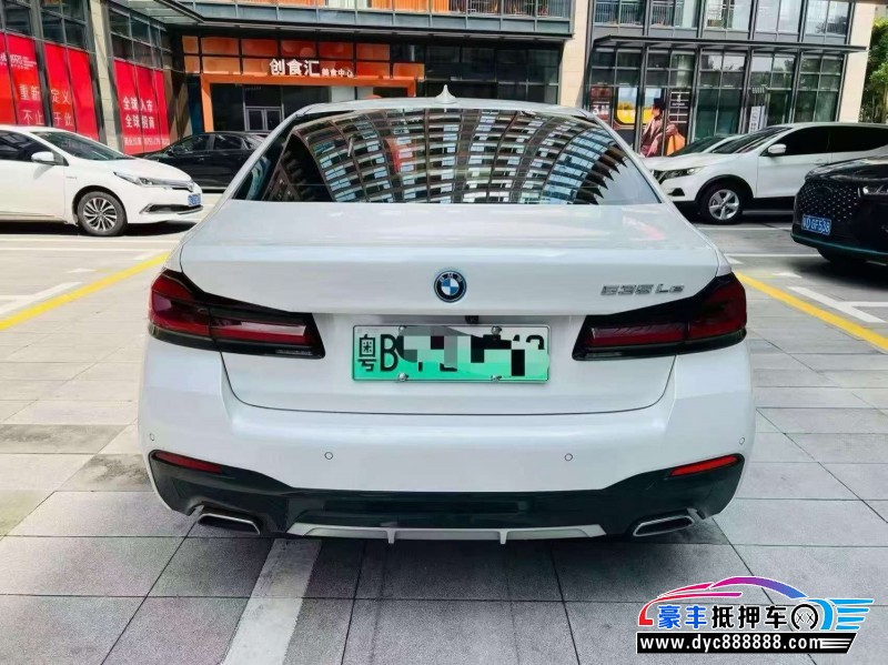 22年宝马5系轿车抵押车出售