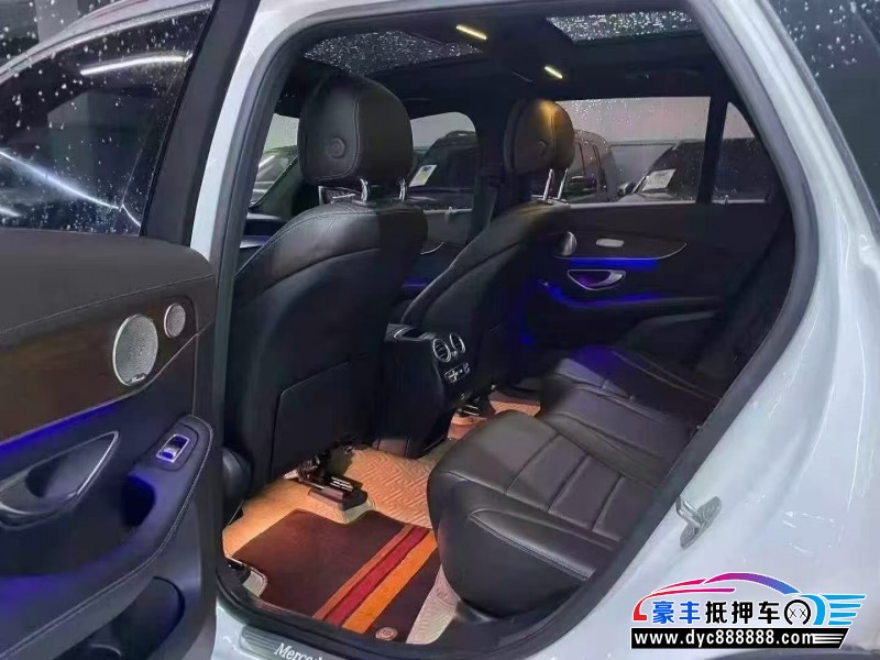 21年奔驰GLC轿车抵押车出售