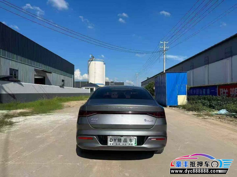 24年比亚迪秦轿车抵押车出售