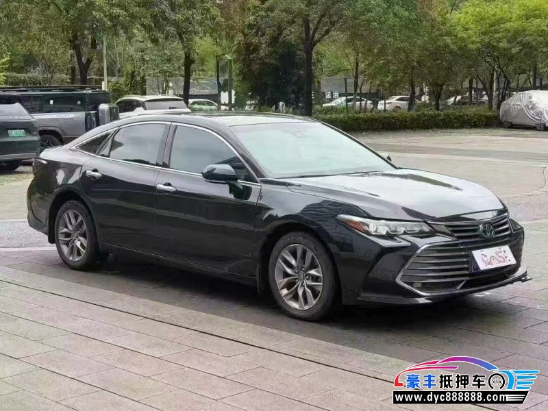 22年丰田亚洲龙轿车抵押车出售